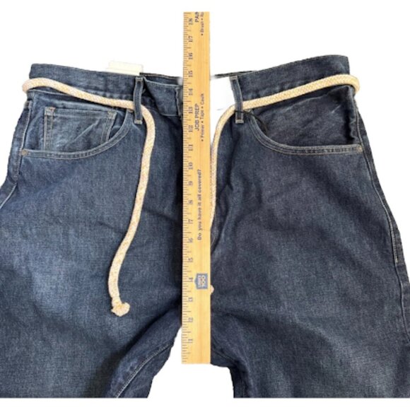 Levi's Women Made and Crafted Barrel Crop Relaxed Fit Ankle length NWT Size 31 - Picture 11 of 14